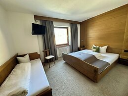 Alpinhotel Zirbenhof