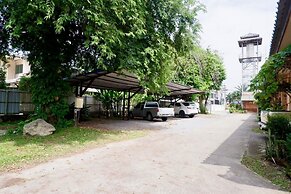 Chalet De Palm Resort Hatyai