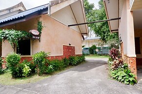 Chalet De Palm Resort Hatyai