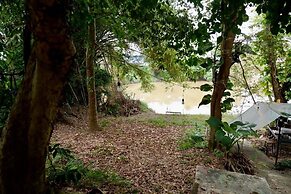 Chalet De Palm Resort Hatyai