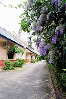 Chalet De Palm Resort Hatyai