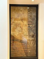 Artifact Apart Hotel