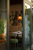 Artifact Apart Hotel