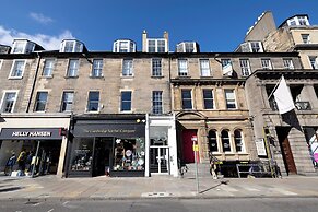 Inviting Flat near City Centre