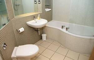 JOIVY Inviting Flat in Canonmills