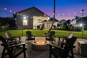 Grand 6BR Plantation Estate w/ Tennis & Pool