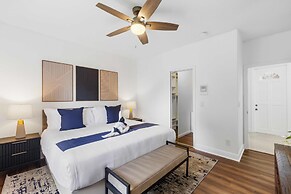 Grand 6BR Plantation Estate w/ Tennis & Pool