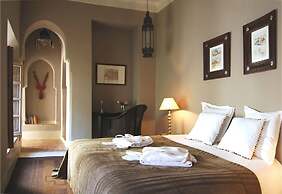 Charming Riad and Douiria Swimming Pool Private