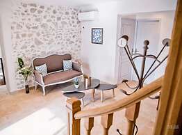 Villa l Angelus - Prestigious Renovated Property