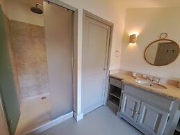 Villa Maillane 18th Century Residence Completely Renovated