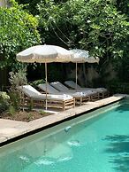 Villa Maillane 18th Century Residence Completely Renovated