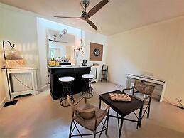 Villa Maillane 18th Century Residence Completely Renovated