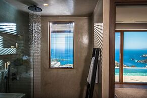 Villa Helios - Elevate Your Senses