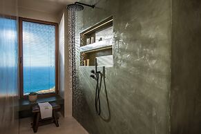 Villa Helios - Elevate Your Senses