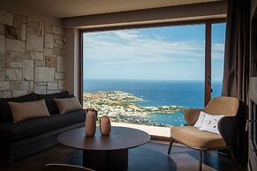 Villa Helios - Elevate Your Senses