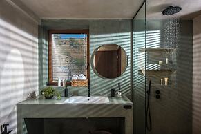 Villa Helios - Elevate Your Senses