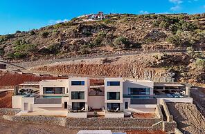 Villa Ouranos - Where the World Unfolds Before you