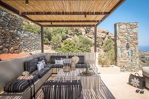 Villa Ouranos - Where the World Unfolds Before you