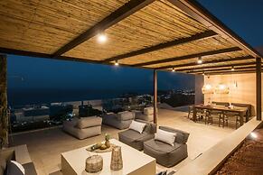 Villa Ouranos - Where the World Unfolds Before you