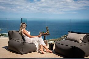 Villa Ouranos - Where the World Unfolds Before you