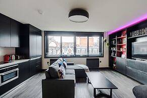 The Influencer Suite - Soho - by Frankie Says