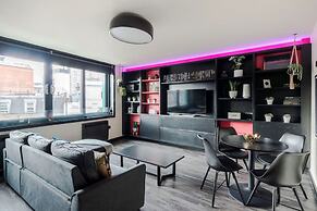 The Influencer Suite - Soho - by Frankie Says