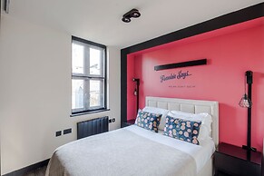 The Influencer Suite - Soho - by Frankie Says