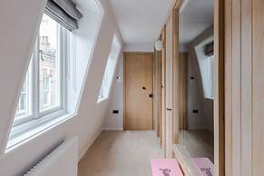 Casa Emilio - Soho - by Frankie Says