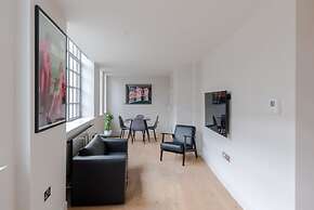 Dolls House - Farringdon - by Frankie Says