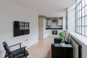 Dolls House - Farringdon - by Frankie Says