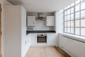 Dolls House - Farringdon - by Frankie Says