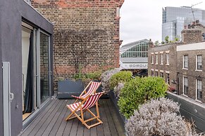 A Starry Starry Night - Borough - by Frankie Says