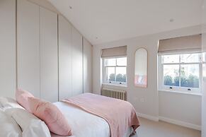 Parkside House - Regent s Park - by Frankie Says