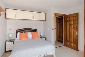 The Roof is on Fire - Farringdon - by Frankie Says