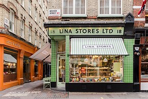 Casa Peppino - Soho - by Frankie Says
