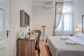 Bastion Luxury Rooms