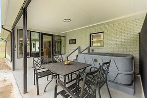Noir Manor 3BR House