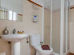 Calma Holiday Home 22606