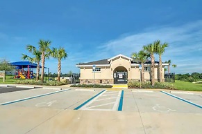 Charming Haines City