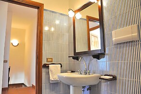 Villa i Noccioli - 18 Sleeps Private Pool