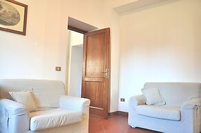 Villa Montecasciano - 8 Sleeps Private Garden