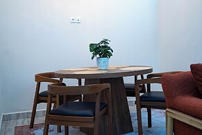 Modern Chic Apartment Yaoundé