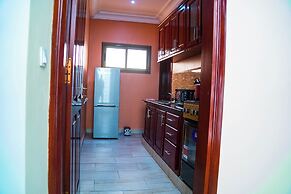 Modern Chic Apartment Yaoundé