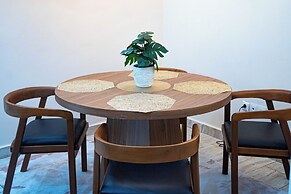 Modern Chic Apartment Yaoundé