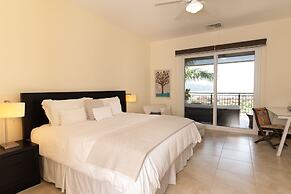 CR Luxury Altavista 2B 3 Bdrm