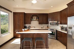 CR Luxury Altavista 2B 3 Bdrm