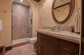 CR Luxury Montebello 3F 3 Bdrm