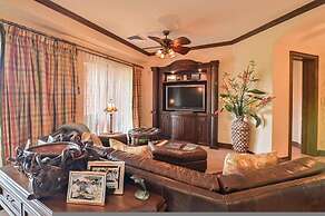 CR Luxury Montebello 3F 3 Bdrm