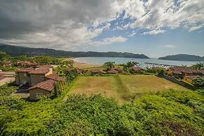 CR Luxury Terrazas 4B 3 Bdrm