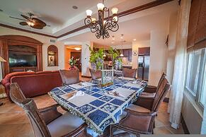 CR Luxury Terrazas 4B 3 Bdrm